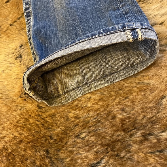 Size 26 Miss Me Boot Cut Jeans - Picture 10 of 11